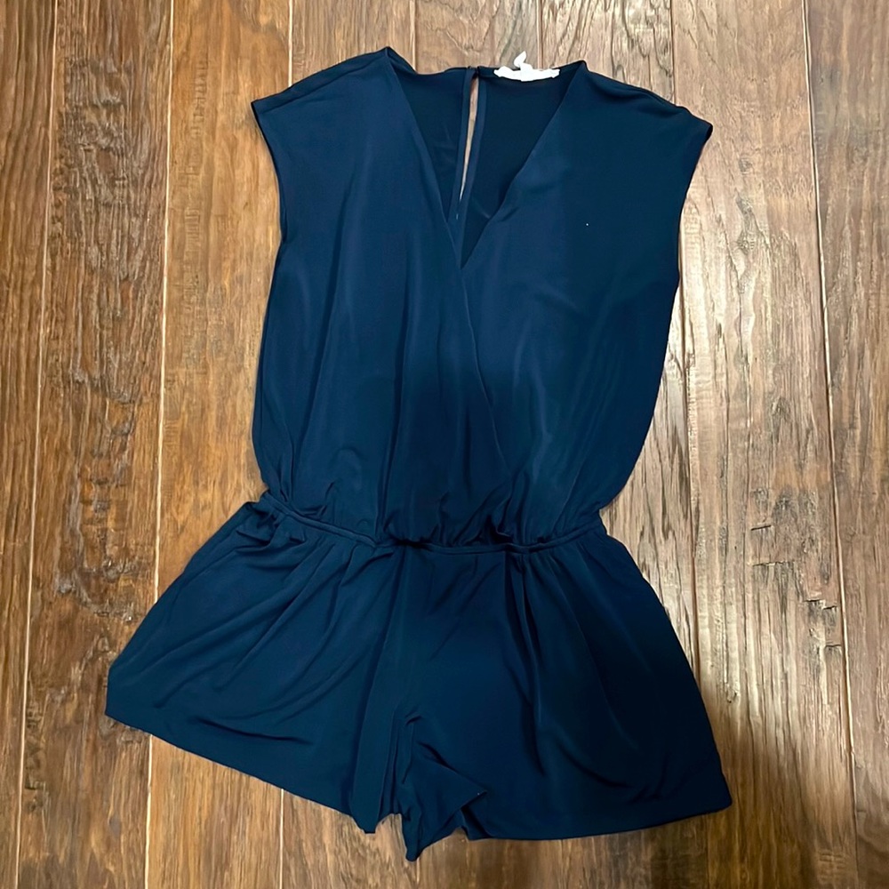 BCBG generation navy blue romper size xs